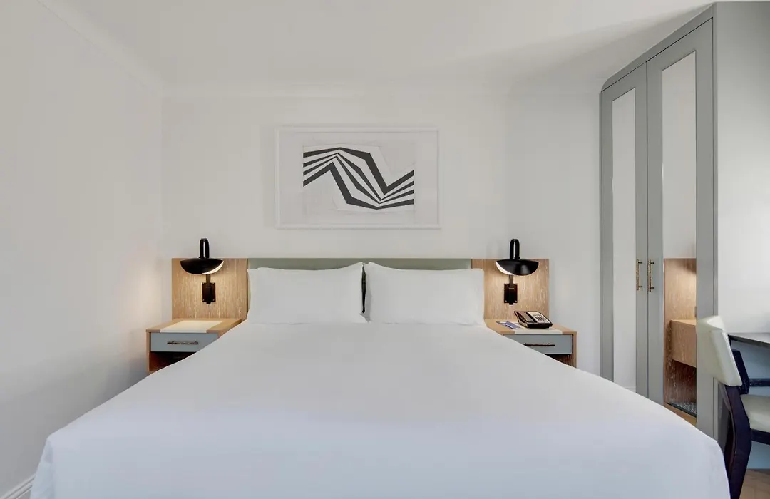 Conrad Dublin-1